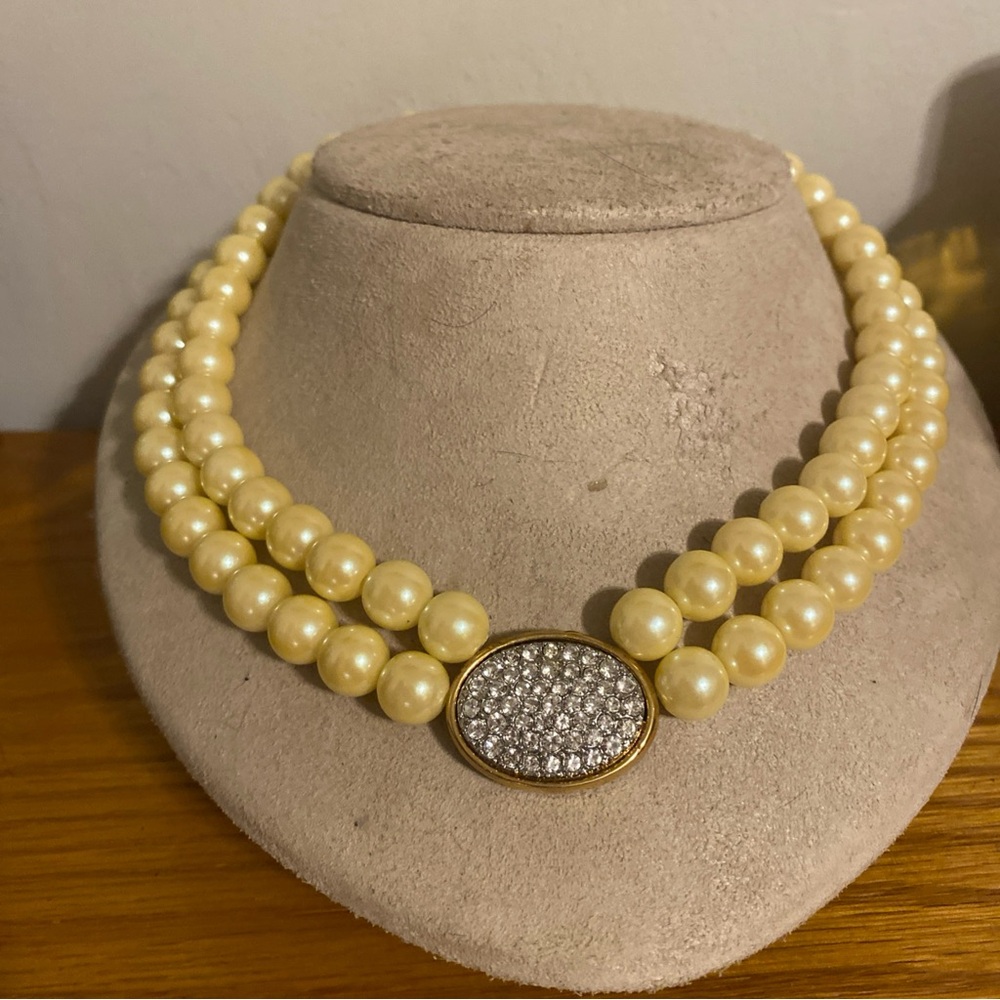 Avon Gold-Tone and Yellow Faux Pearl Double Strand Necklace Crystal Medallion
